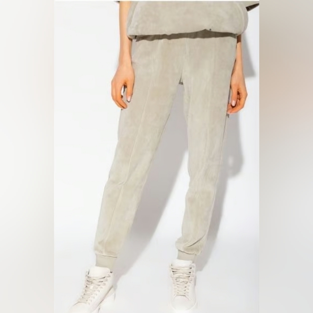 Fear of God Essentials Women's Velour Pants size M